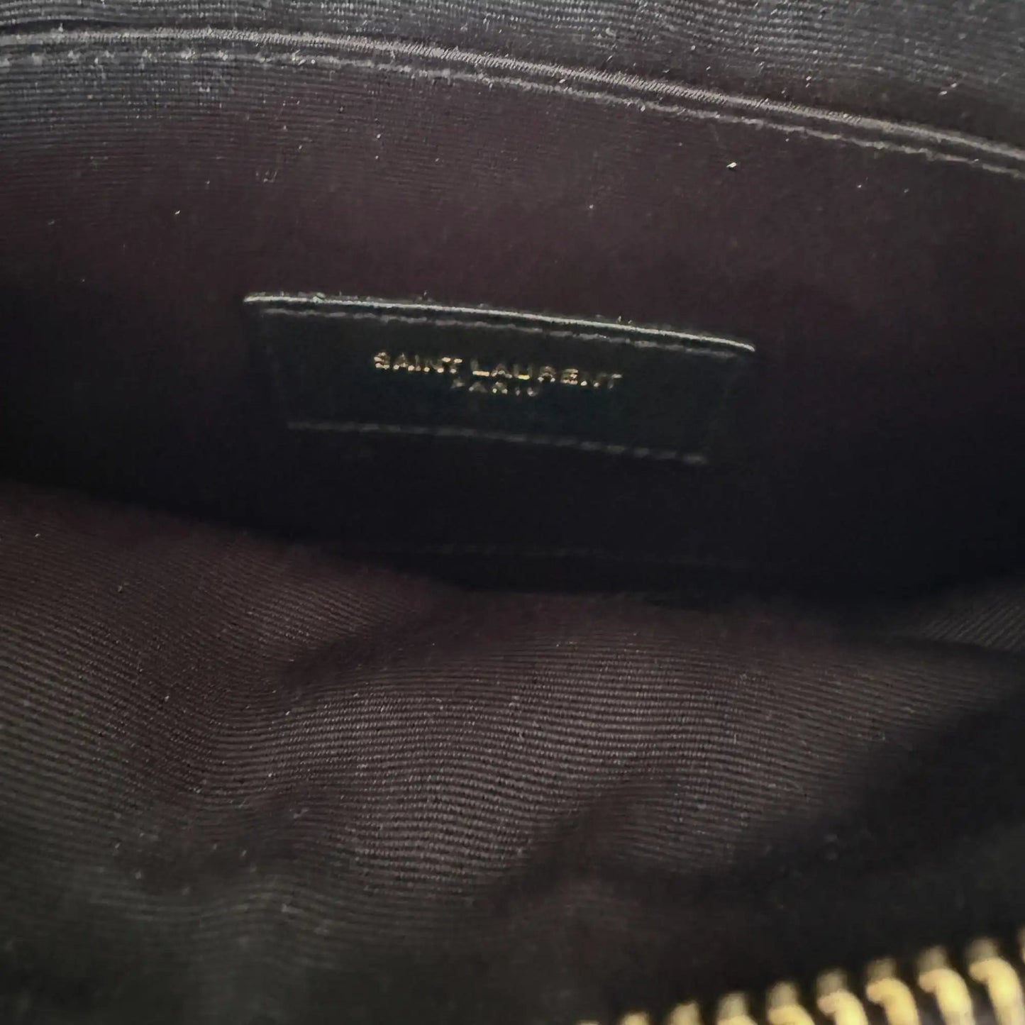 Saint Laurent große Cassandre Pouch Leder schwarz / neuwertig Saint Laurent