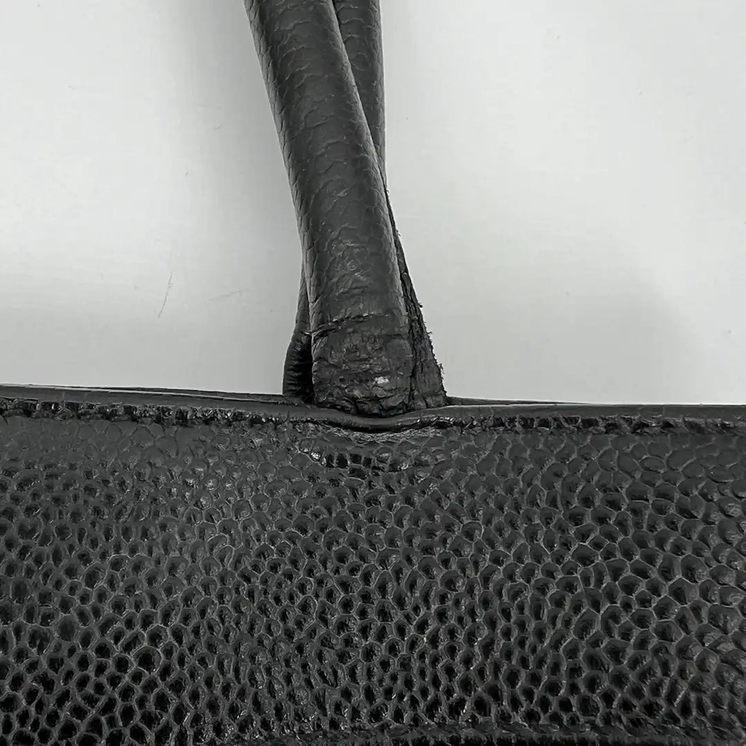 Chanel Vintage Handtasche Kaviar Leder schwarz / Gut Chanel