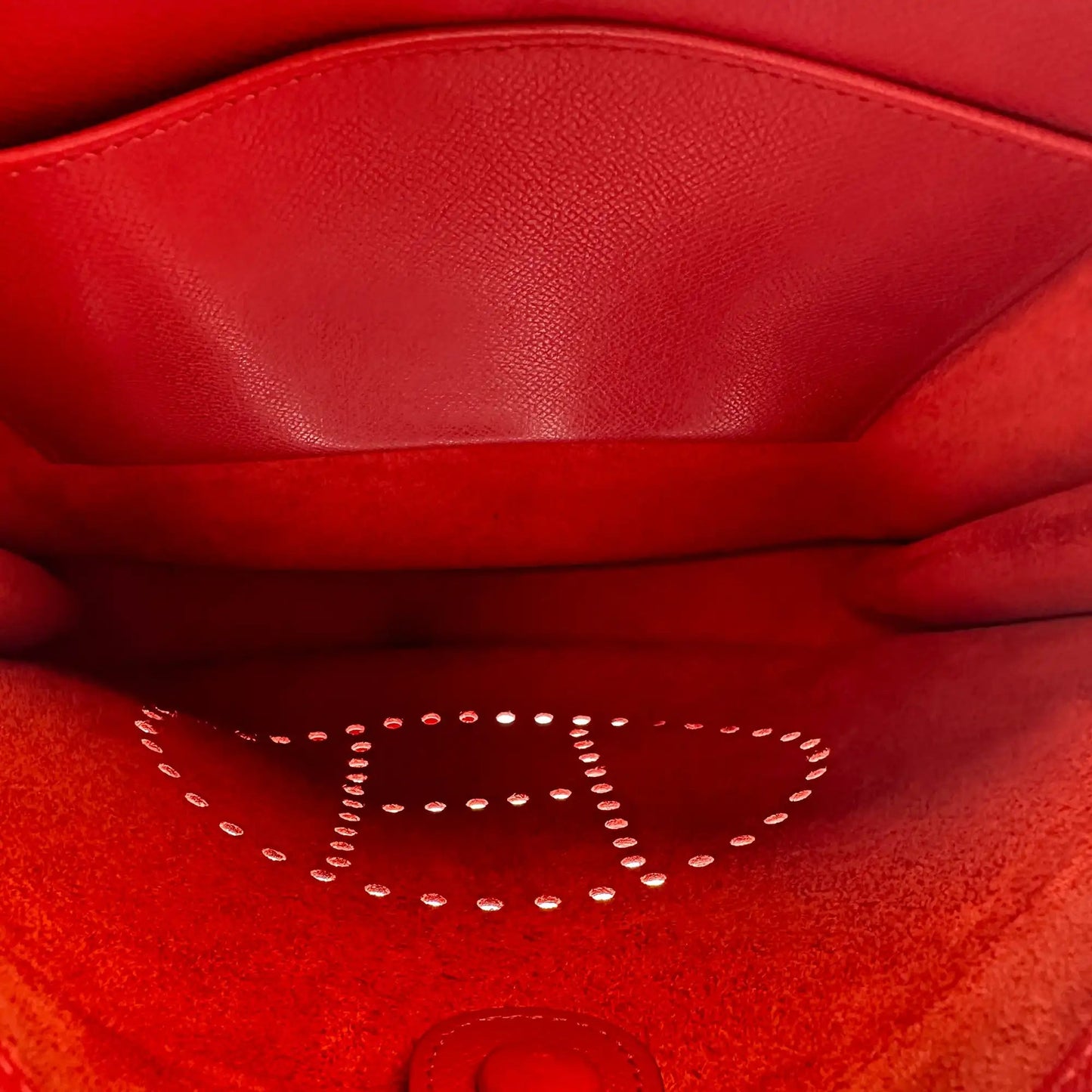 Hermès Evelyne 29 Rubis Taurillon Clemence Palladium 2005 / sehr gut Hermès
