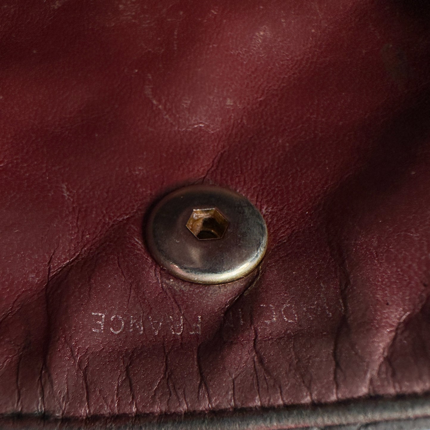 Chanel Mini Flap Bag schwarz Lammleder / akzeptabel Chanel