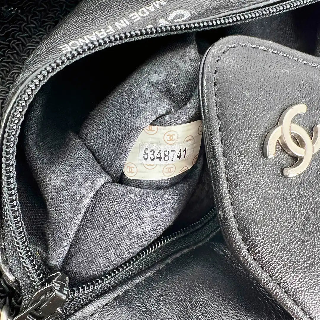 Chanel Vintage Supermodel Häkeltasche CC Logo / sehr gut Chanel