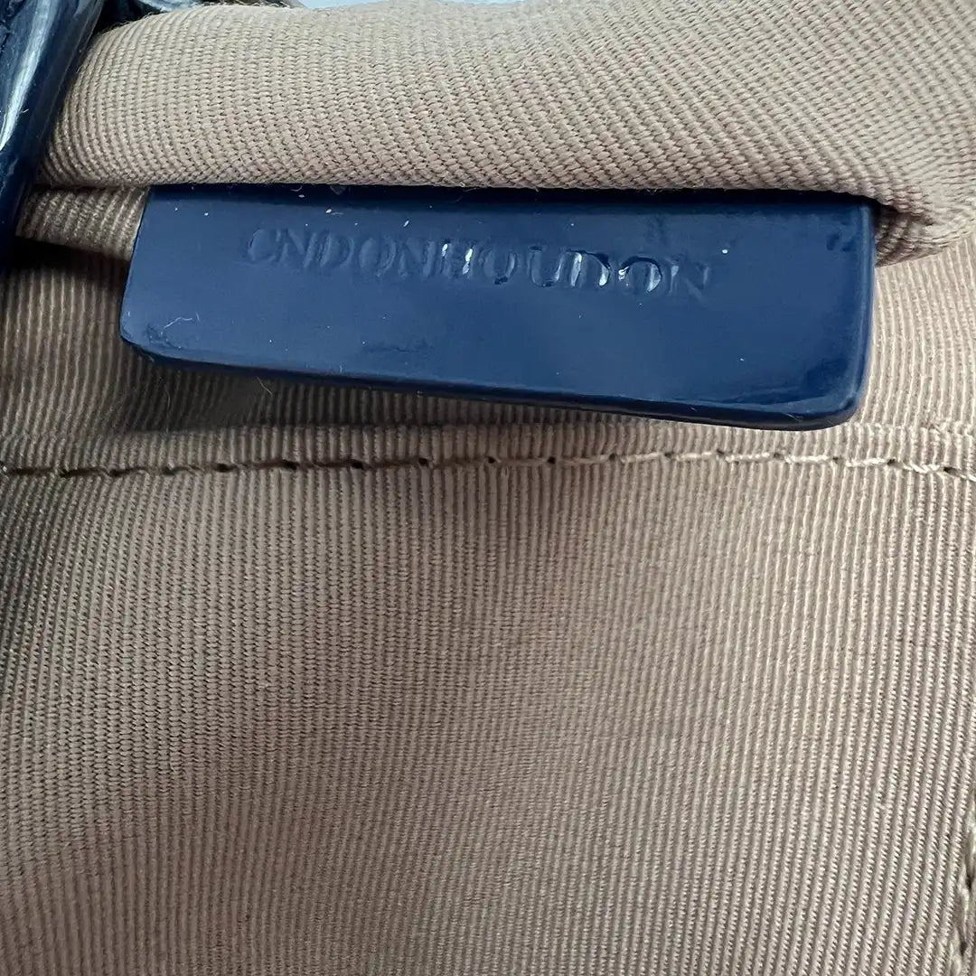 Burberry Nova Check Patent Leder kleine Clutch beige / gut Burberry