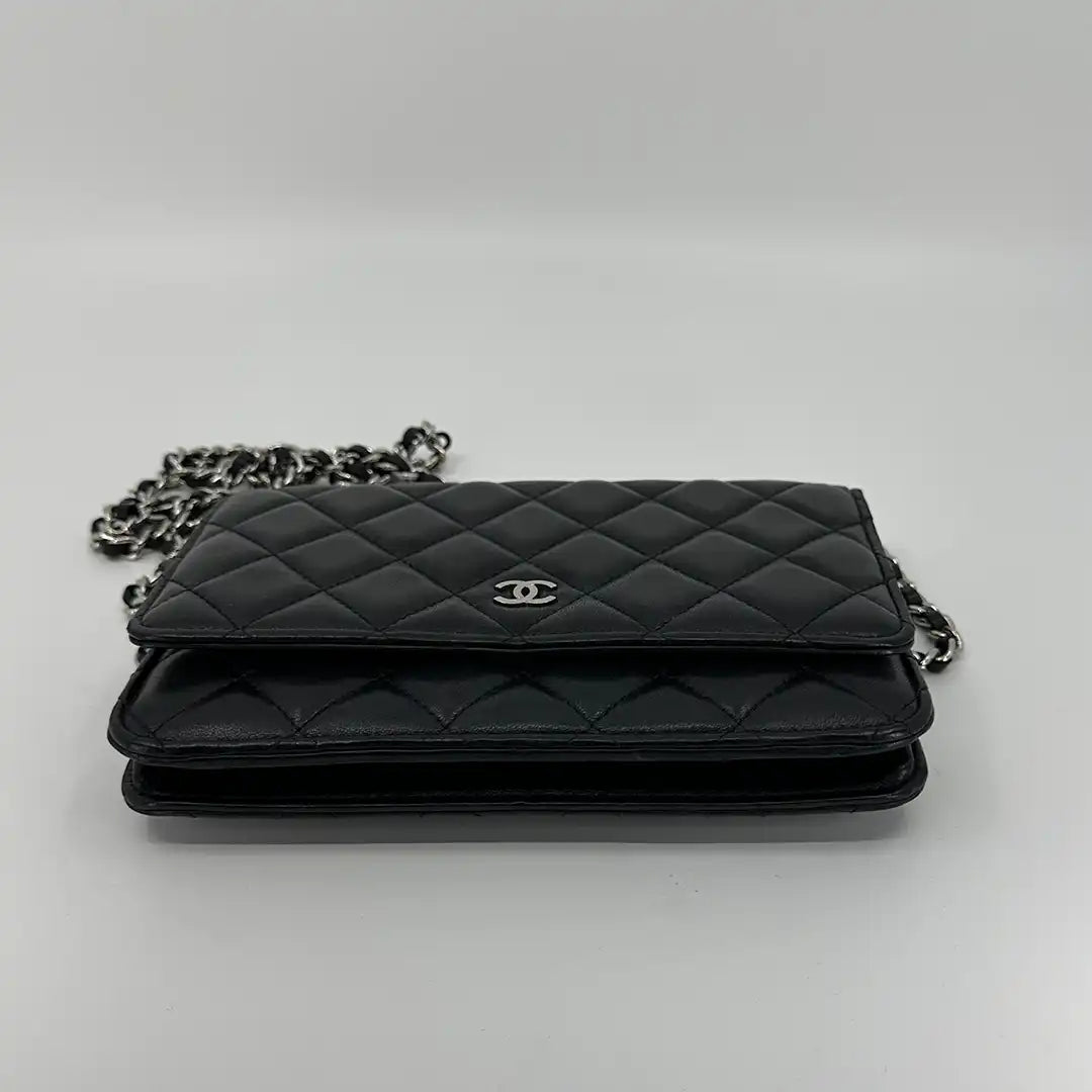 Chanel Wallet on Chain Bag Lammleder Leder schwarz silberne Hardware / gut Chanel