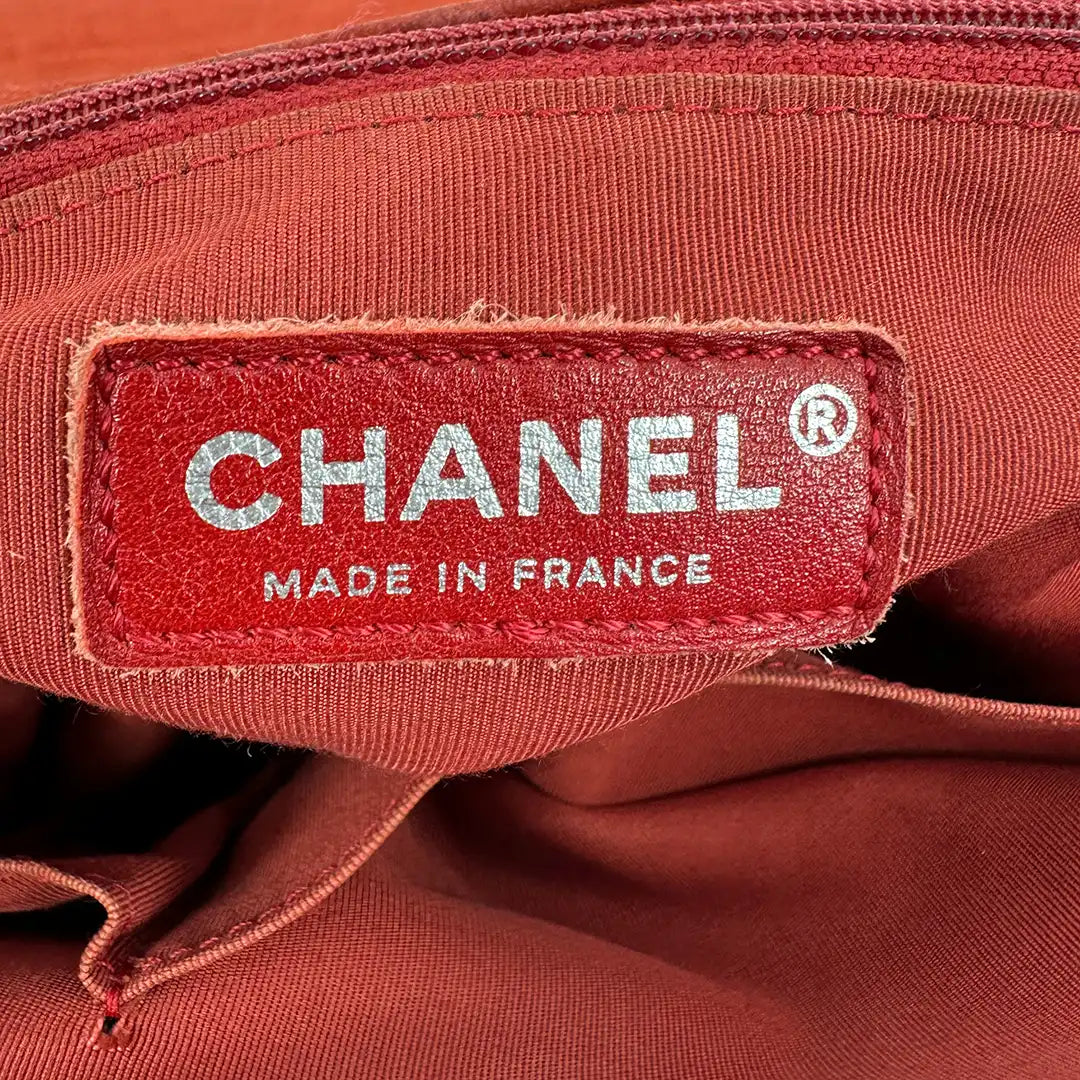 Chanel Boy Tasche Large Kaviar Wildleder rot / gut Chanel