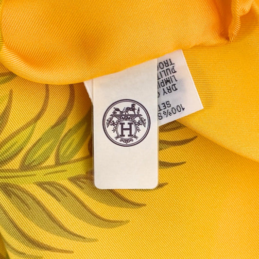 Hermès Seidenschal Aloha Gelb / neuwertig Hermès