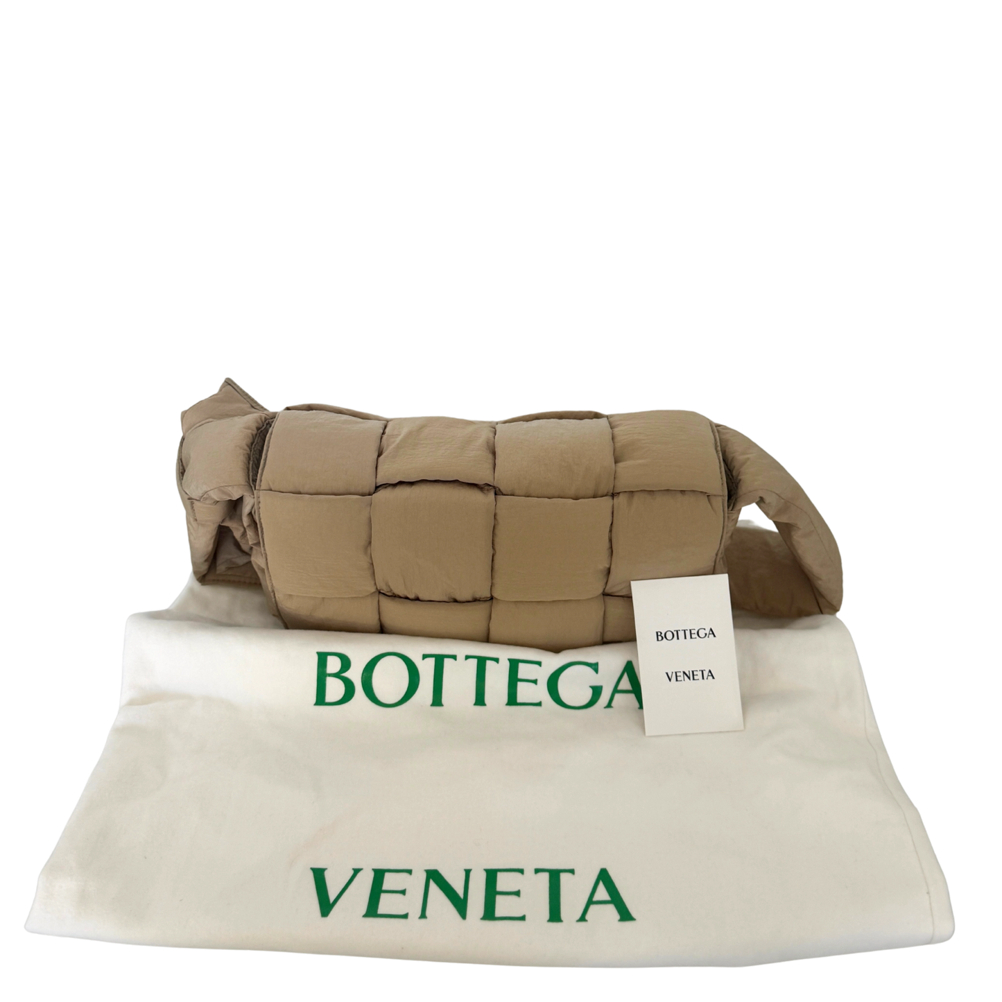 Bottega Veneta Medium Padded Tech Cassette Tasche Sesame Beige / neuwertig Bottega Veneta