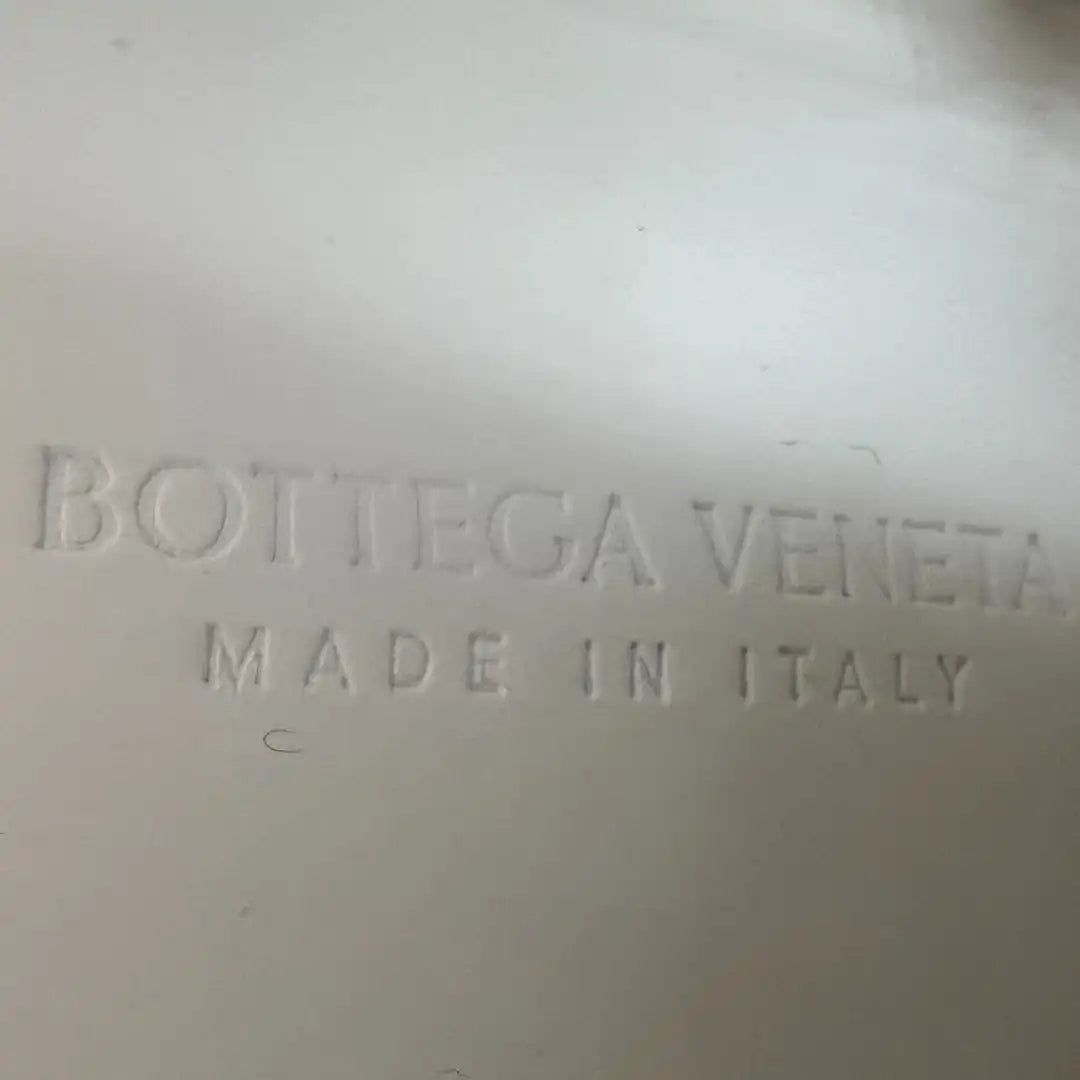 Bottega Veneta Medium Point SS2022 seltene Ausführung / neuwertig Bottega Veneta