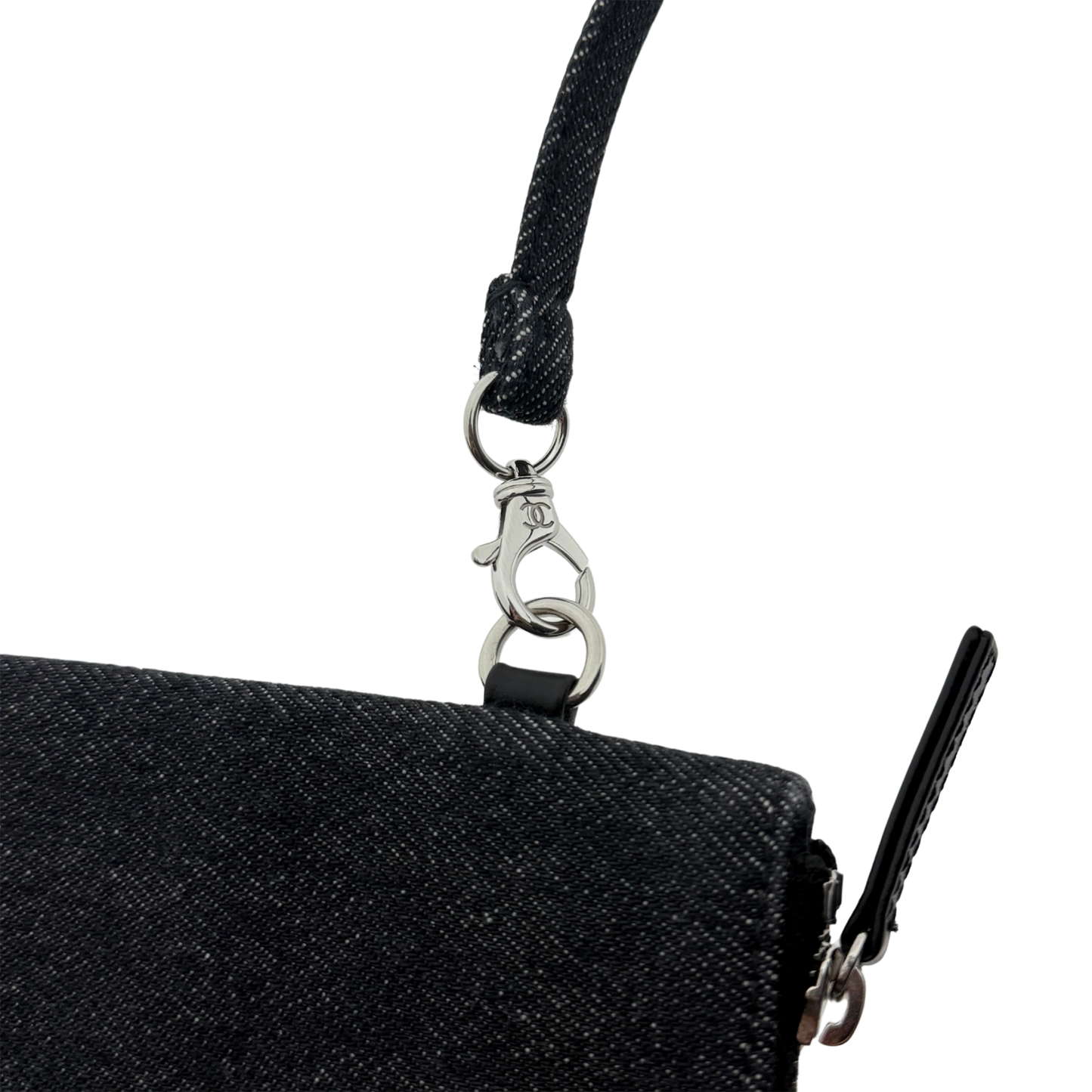 Chanel 22 mittelgroße Hobobag aus Denim Schwarz silberne Hardware / neuwertig Chanel