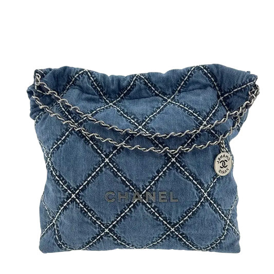 Chanel 22 mittelgoße Hobobag Denim 2022 / sehr gut Chanel