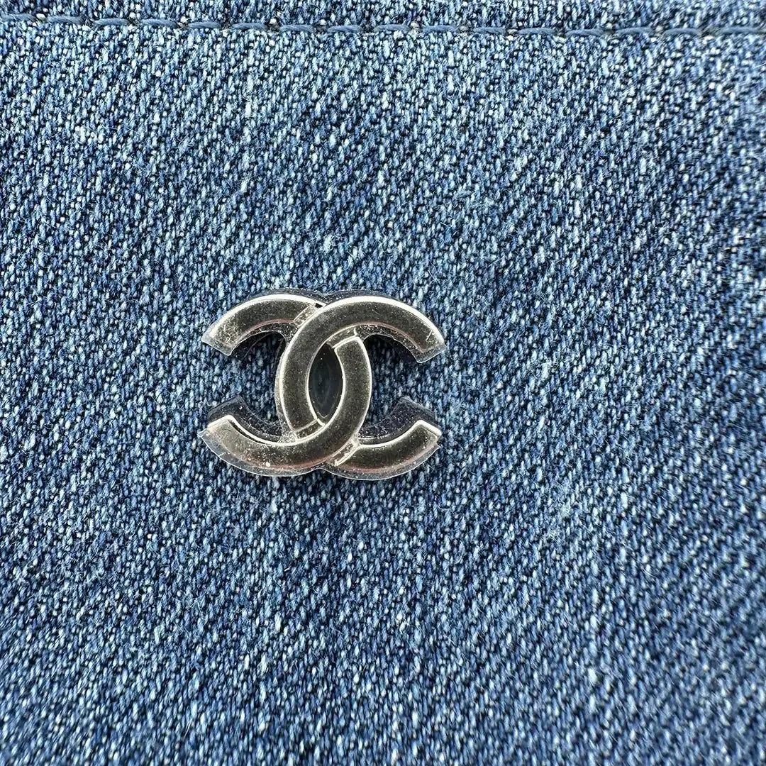 Chanel 22 mittelgoße Hobobag Denim 2022 / sehr gut Chanel