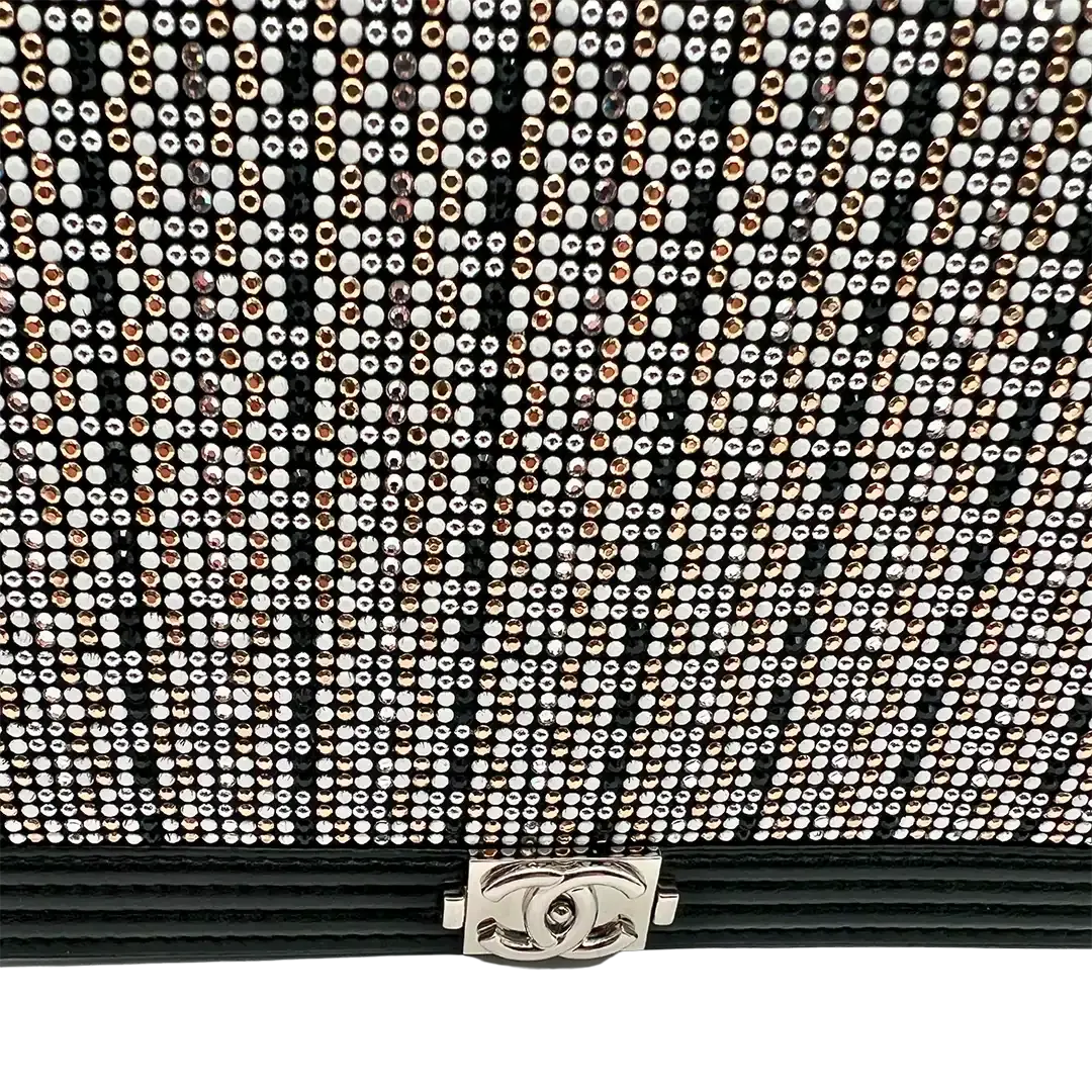 Chanel Boy Strass Wallet On Chain WOC Kalbsleder schwarz / ungetragen Chanel