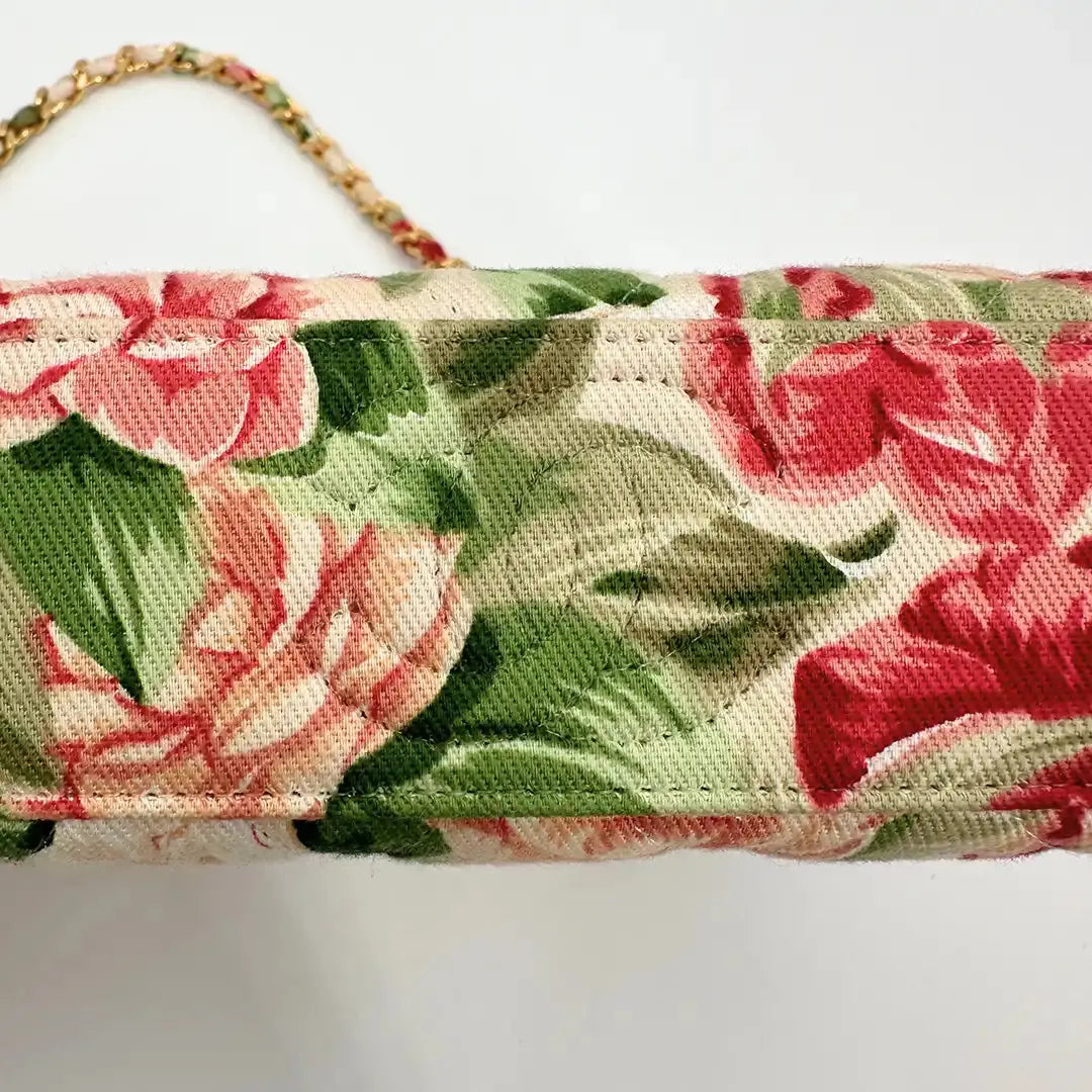 Chanel Camellia Mini Schultertasche Floral / sehr gut Chanel