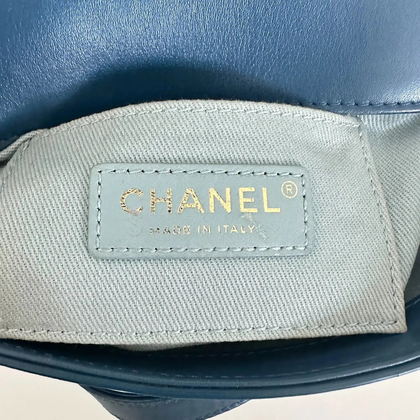 Chanel Chevron Coco Waist Bag blau / sehr gut Chanel