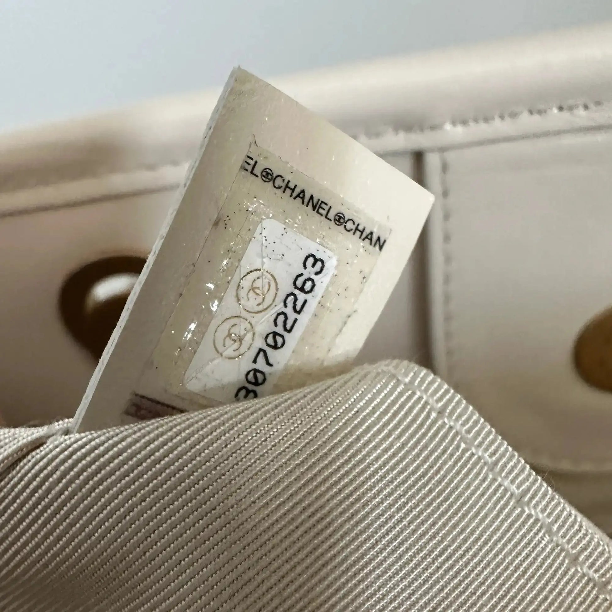 Chanel Deauville Charms Small aged Calfskin 2021 / sehr gut Chanel