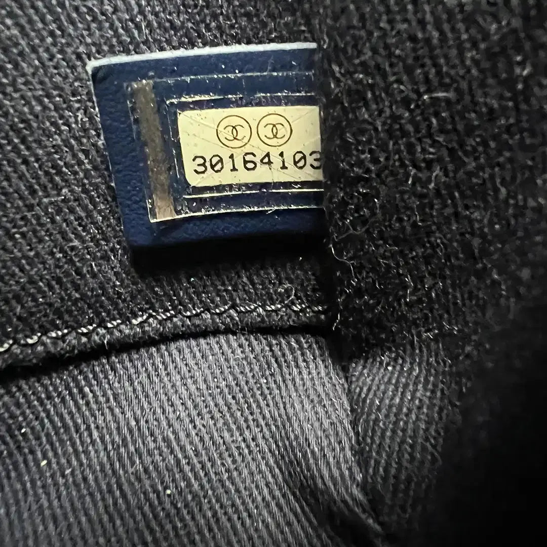 Chanel Deauville Pailetten blau  seriennnummer