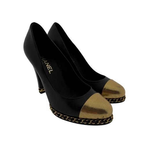 Chanel Pumps Black/Metallic Gold Leather Cap Chain Link Größe 38 1/2 / guter Zustand Chanel