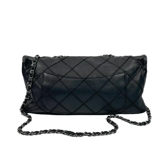 Chanel Timeless Baguette Ultimate Stitch Schultertasche schwarz / neuwertig Chanel