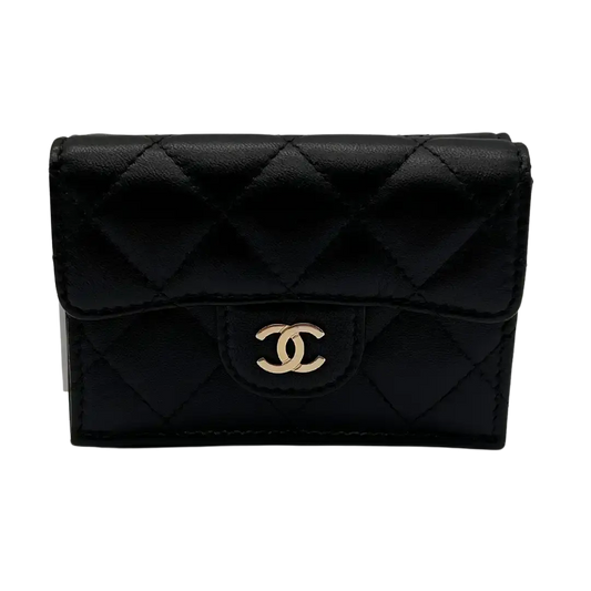 Chanel Timeless Portemonnaie aus Lammleder schwarz / ungetragen Chanel