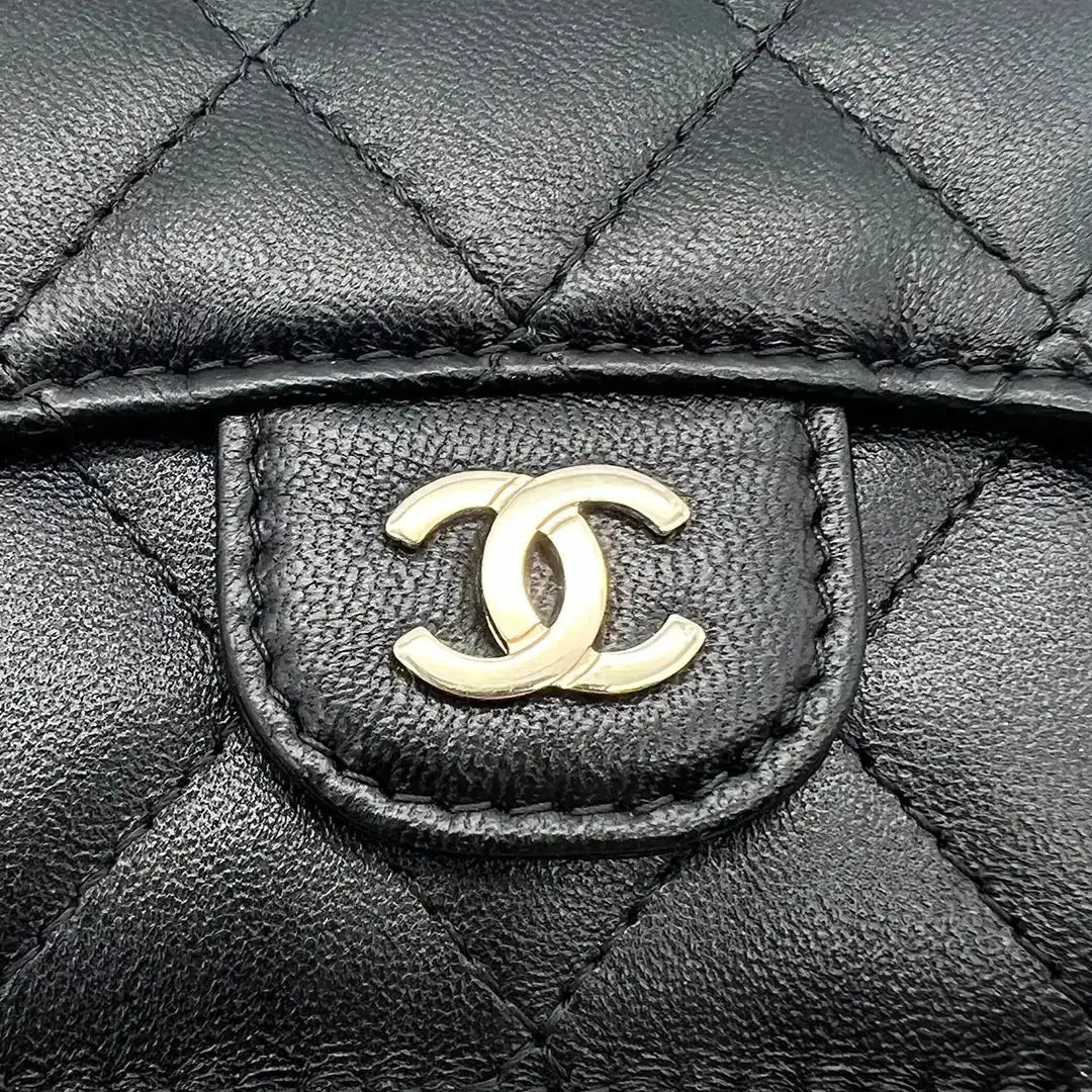 Chanel Timeless Portemonnaie aus Lammleder schwarz / ungetragen Chanel