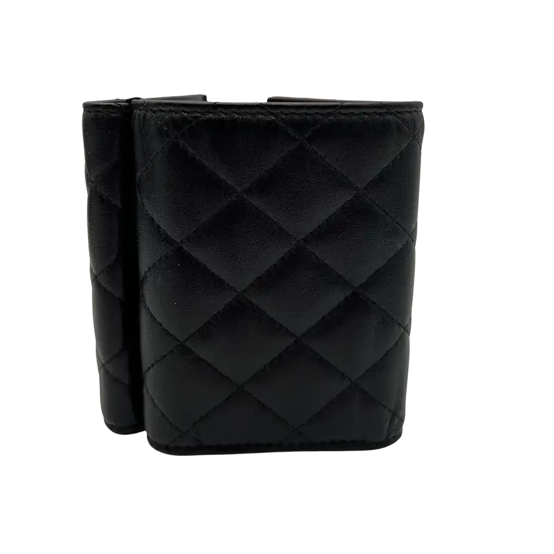 Chanel Timeless Portemonnaie aus Lammleder schwarz / ungetragen Chanel