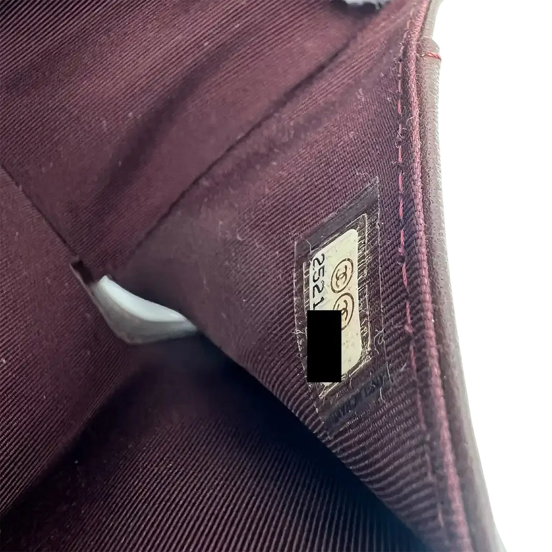 Chanel Timeless Portemonnaie aus Lammleder schwarz / ungetragen Chanel