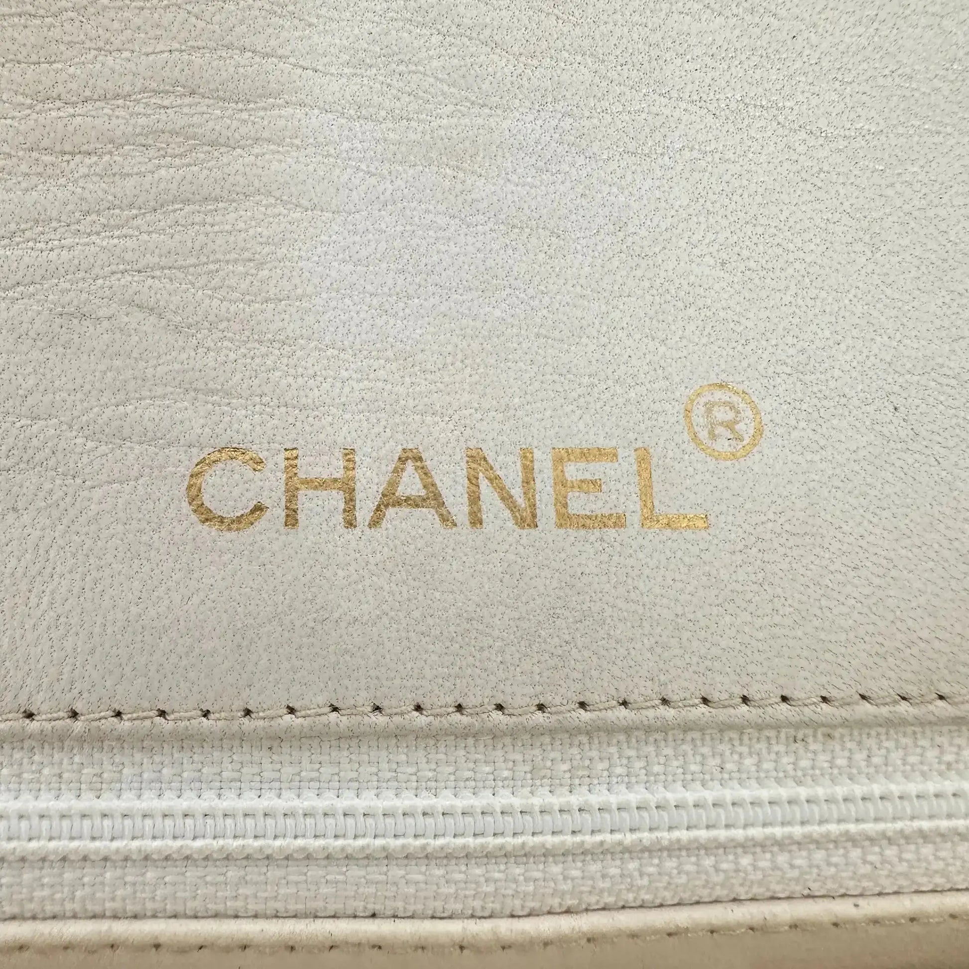 Chanel Timeless Single Flap Small weiß Lammleder Vintage / gut Produkt