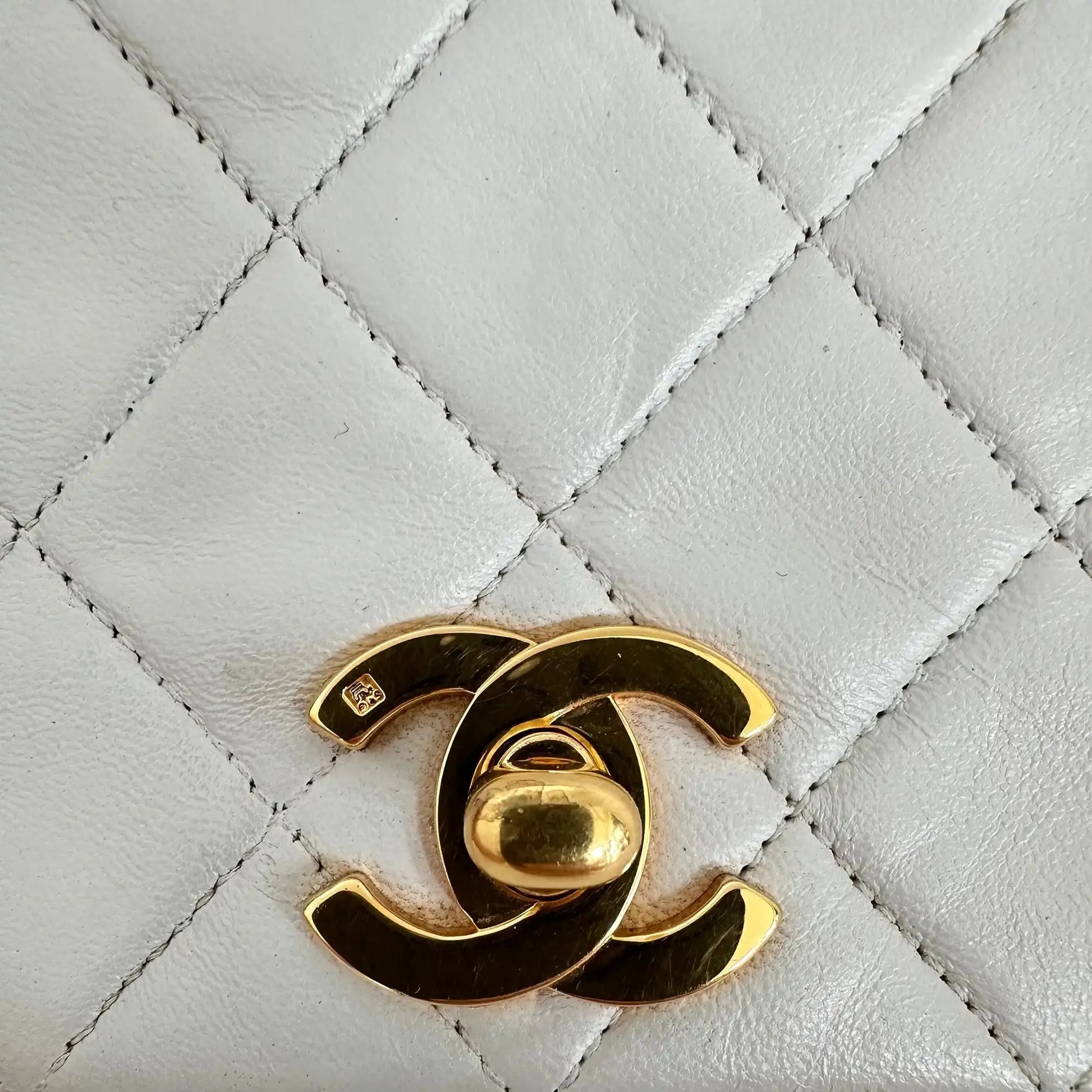 Chanel Timeless Single Flap Small weiß Lammleder Vintage / gut Produkt