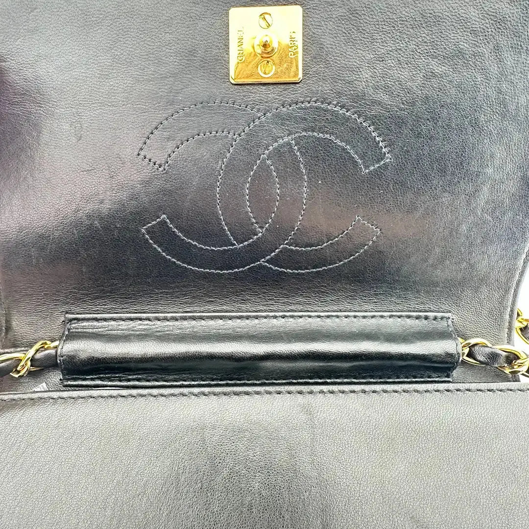 Chanel Timeless Wallet on Chain WOC Vintage Lammleder schwarz vergoldete Hardware/sehr gut Chanel