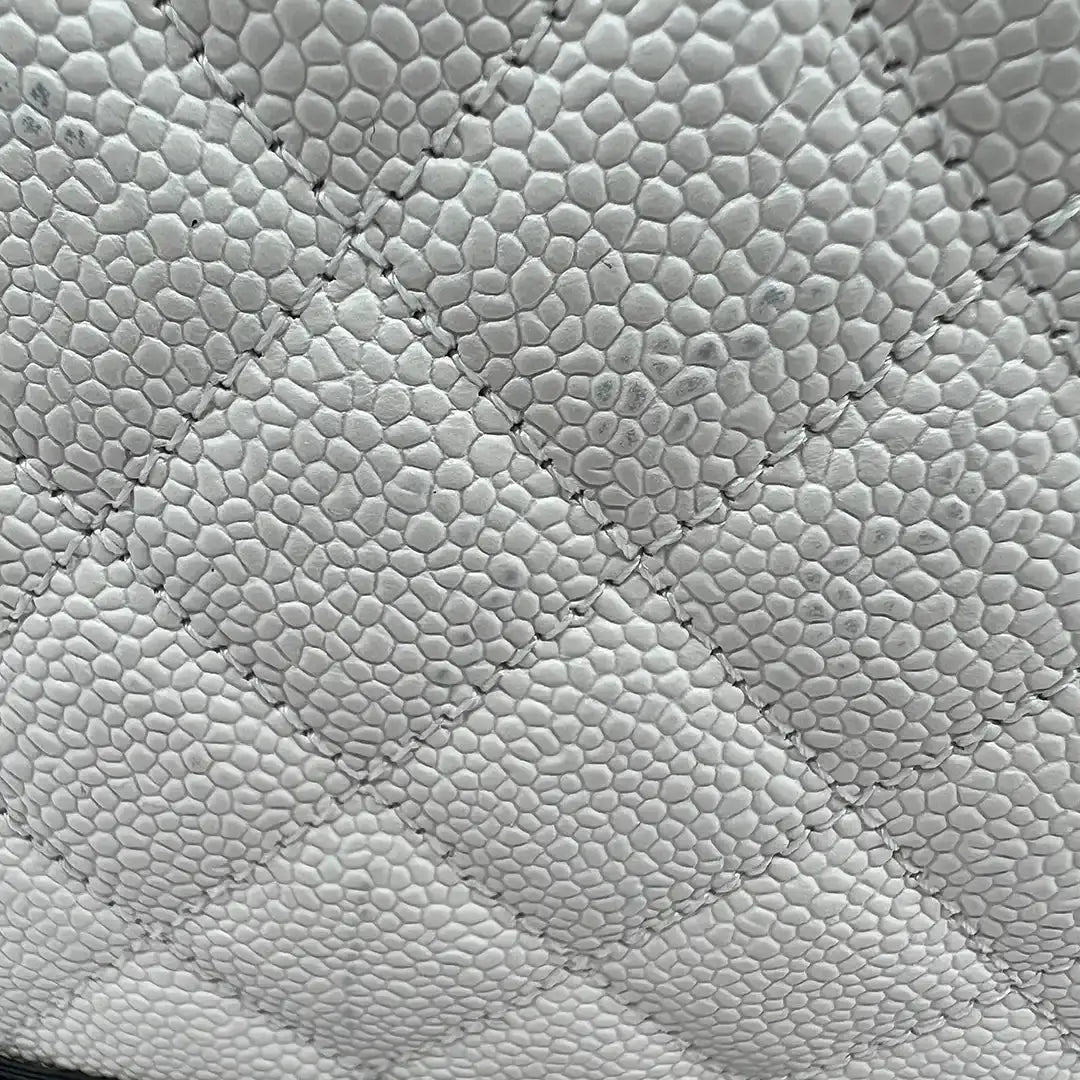 Chanel Vanity Case Bag CC Kaviar Leder schwarz weiß / sehr gut Chanel