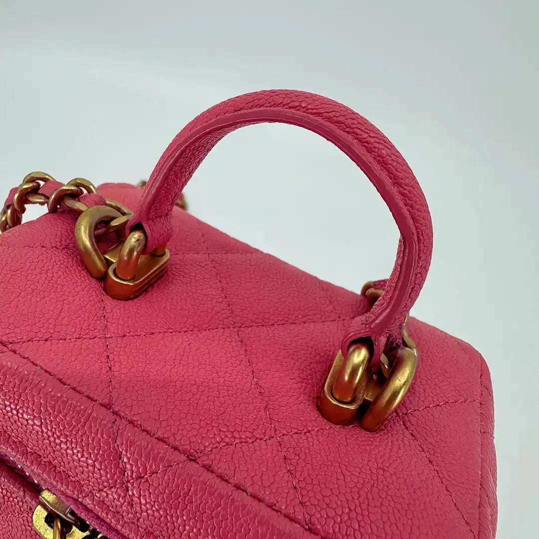 Chanel Vanity Pink Micro Bag Kaviaeleder Pink / sehr gut Chanel