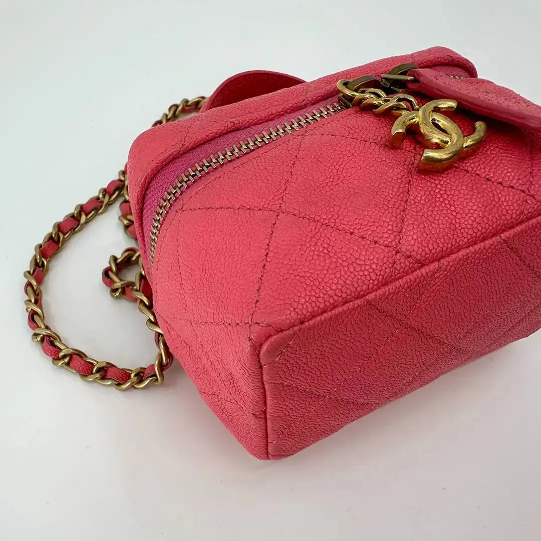 Chanel Vanity Pink Micro Bag Kaviaeleder Pink / sehr gut Chanel