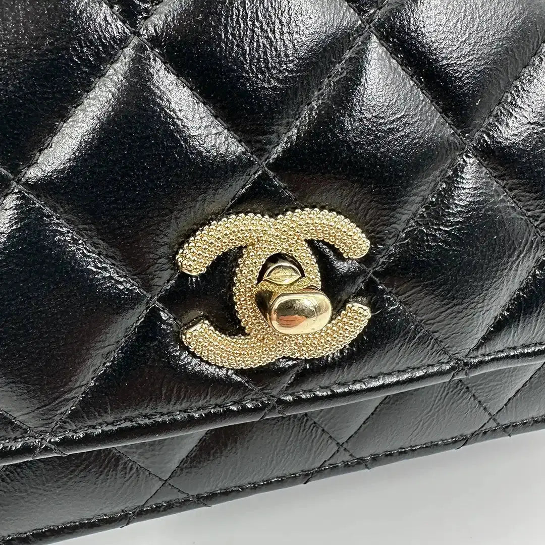 Chanel limited Wallet on Chain Pearl Top Handle glänzendes Lammleder / sehr gut Chanel
