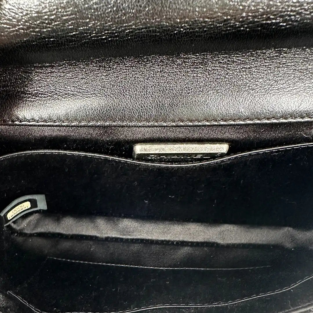 Chanel Around The World Evening Clutch Lammleder schwarz Fullset / neuwertig Chanel