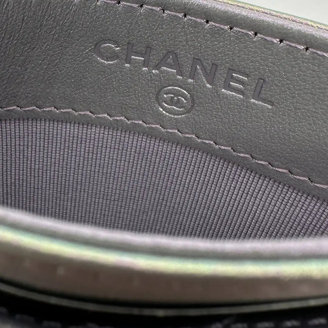 Chanel Iridescent Kartenetui Kartenhalter Leder lila Fullset / neu Echtheitscheck