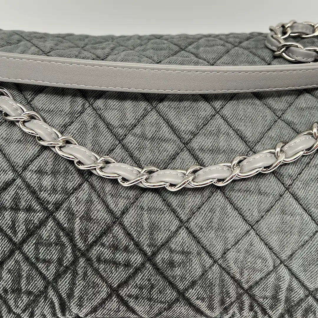 Chanel Timeless XXL Washed Denim limitierte Sammleredition / neuwertig Chanel