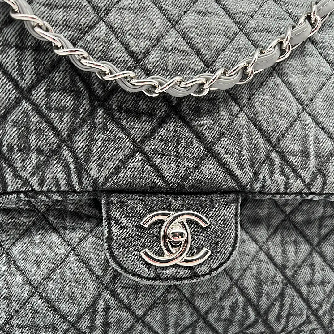 Chanel Timeless XXL Washed Denim limitierte Sammleredition / neuwertig Chanel