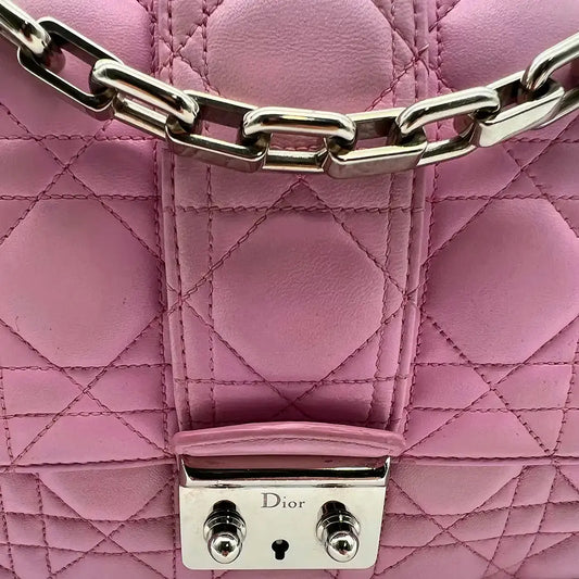 Dior Miss Dior Promenade Clutch Large Leder / Rosa Barbie front detail