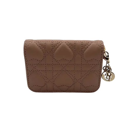 Dior kleines Lady Dior Voyageur Geldörse rosa Cannage Lammleder Herzmotiv limitiert / neu Dior