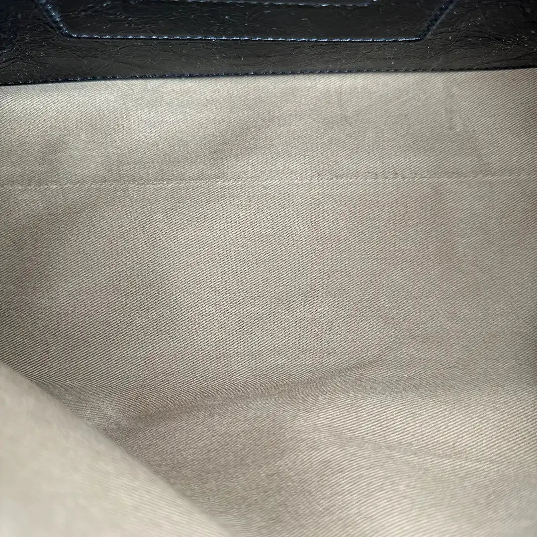 Givenchy ID Flap Stachel Tasche Medium Kalbsleder schwarz / sehr gut Givenchy