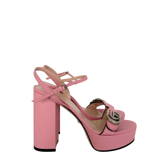 Gucci Marmont Sandalen mit Plateau rosa Größe 38 1/2 / sehr gut Gucci