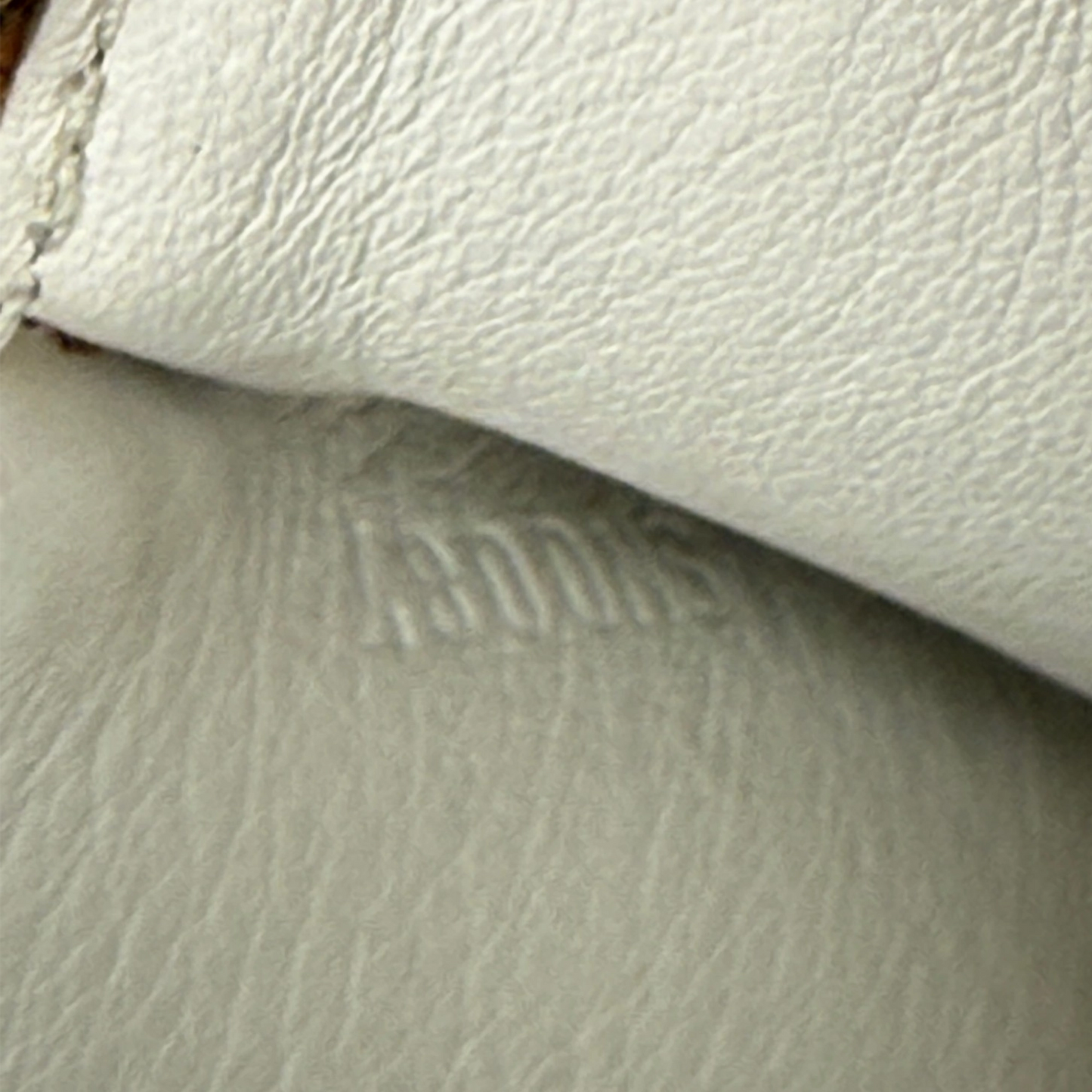 Louis Vuitton Trunks and Bags Coin Purse Vernis Echtheitscheck