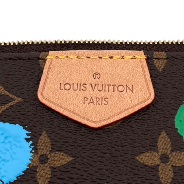 Louis Vuitton x Yayoi Kusama Multi Pochette Accessoires Monogram Multicolor / neuwertig Louis Vuitton