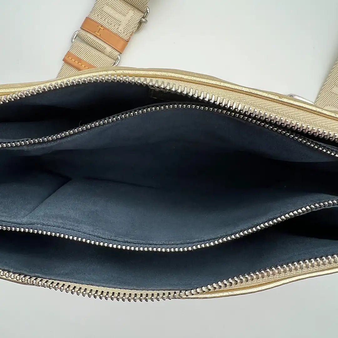 Louis Vuitton Coussin PM Gold Lammleder / gut Louis Vuitton