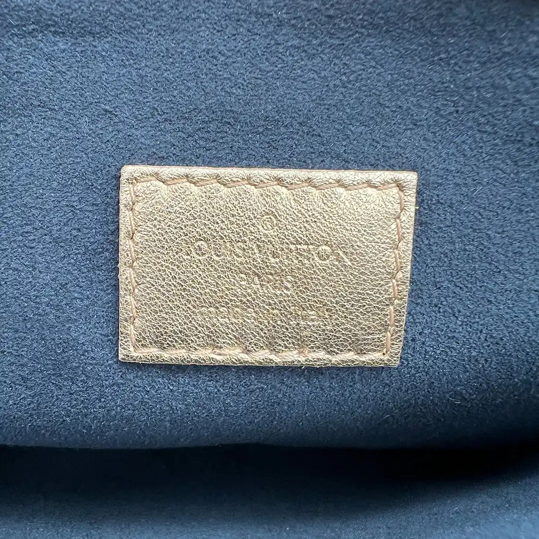 Louis Vuitton Coussin PM Gold Lammleder / gut Louis Vuitton