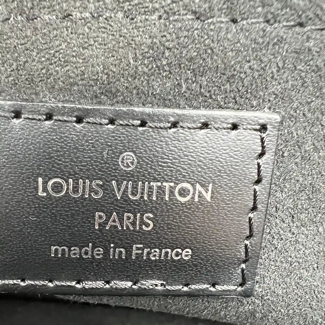 Louis Vuitton Marly Epi Leder Made in Label