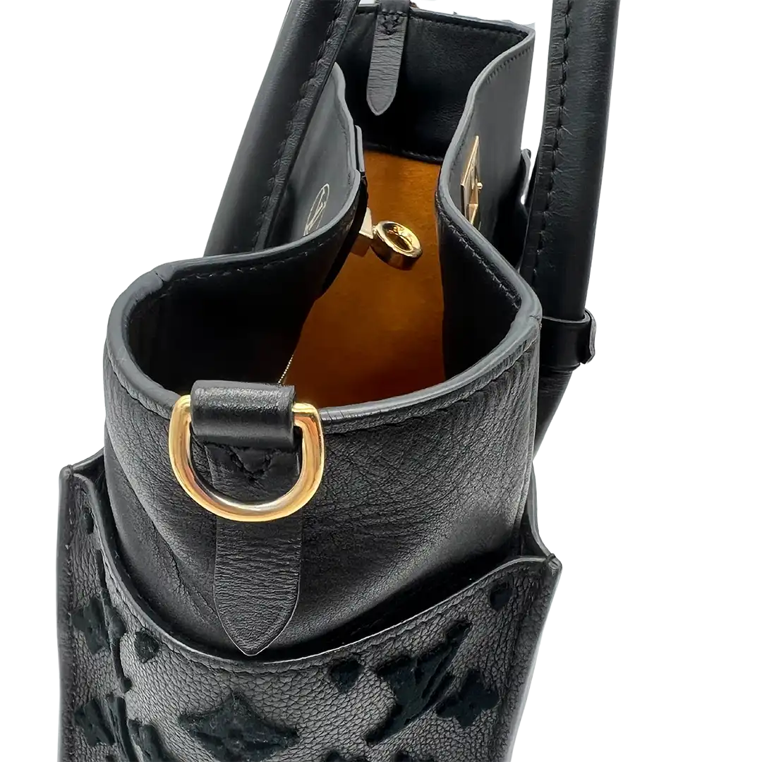 Louis Vuitton On My Side Autres High End Handtasche M53826 Leder schwarz / gut Louis Vuitton