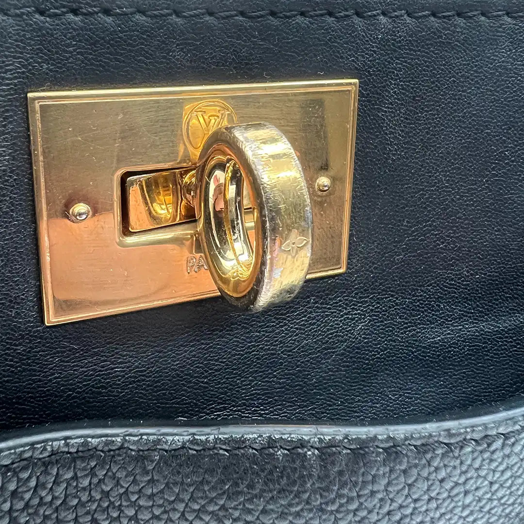 Louis Vuitton On My Side Autres High End Handtasche M53826 Leder schwarz / gut Louis Vuitton