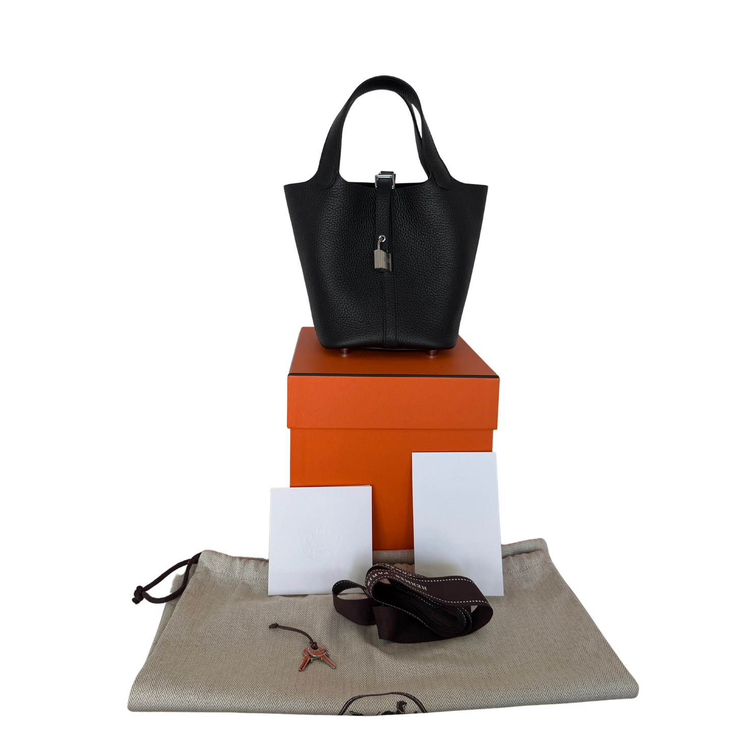 Hermès Picotin 18 Taurillon Clémence schwarz silber Hardware 2025 Fullset / neuwertig Hermès
