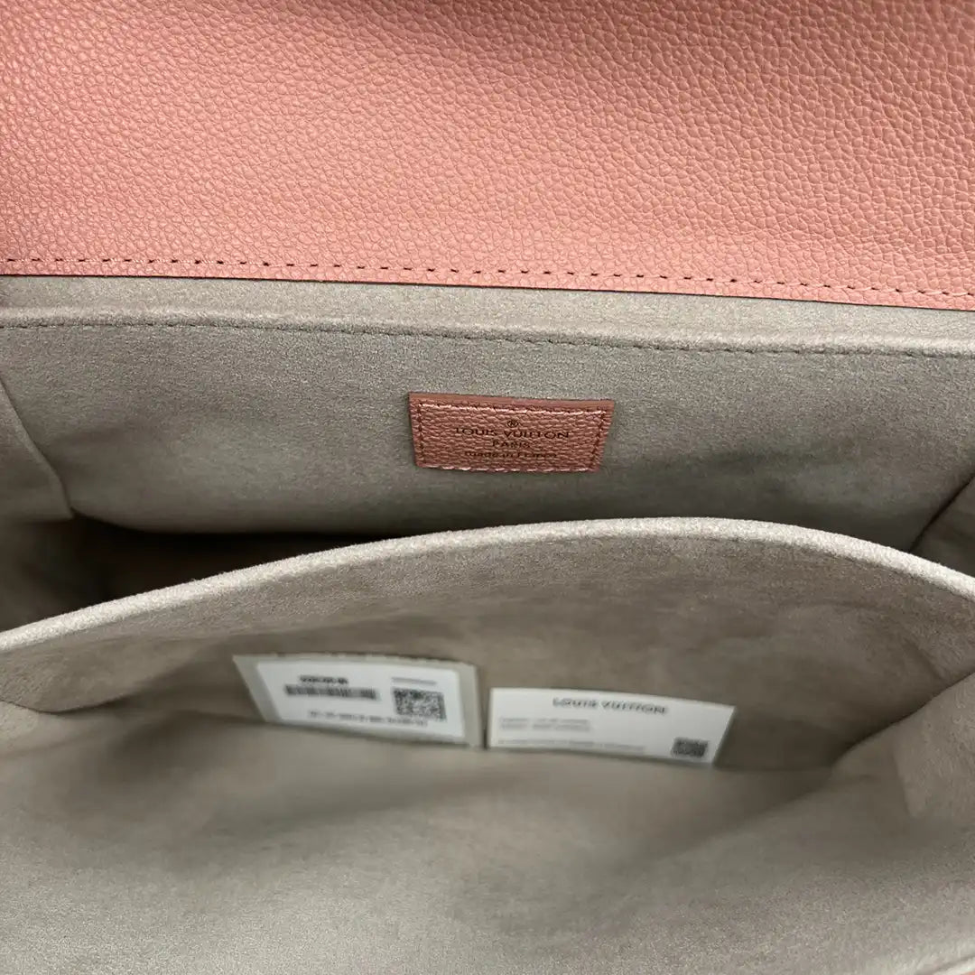 Pochette Metis Rose Trianon innen