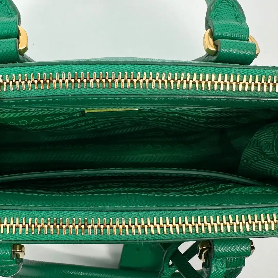 Prada Galleria Mini Bag aus Saffiano-Leder Mango Fullset / gut Prada